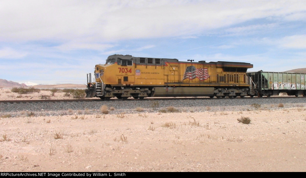 WB Unit Loaded Ballast Hooper Frt @ Erie NV -4